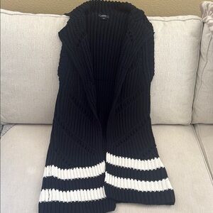 Stylish dark Navy/White striped Women's Anthropologie Maeve sleeveless sweater